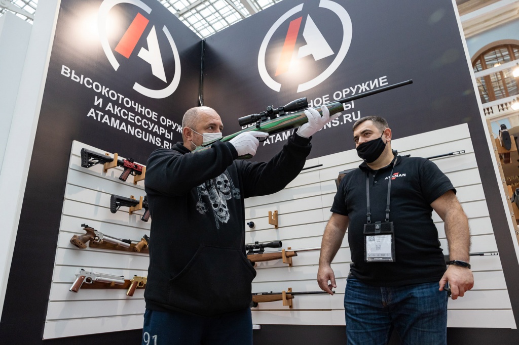 В Москве открывается Московская международная выставка оружия и товаров для охоты ORЁLEXPO 2021