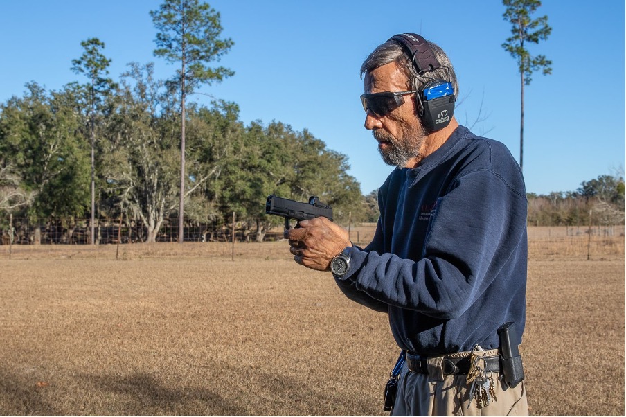 Как научится работать с коллиматорным прицелом на вашем пистолете