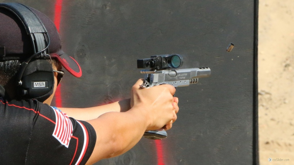 Фото с сайта lipsa.us Определяем ведущую руку